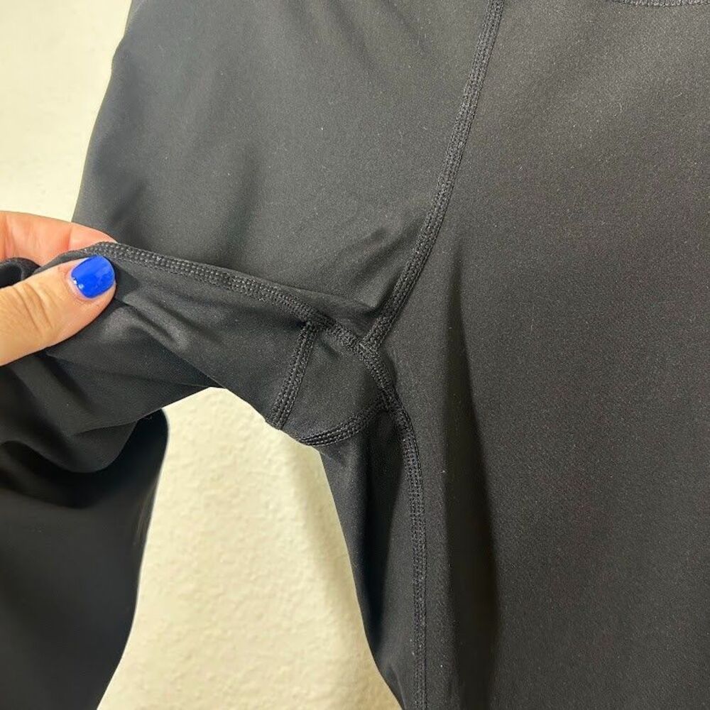 Vuori High-Rise Black Leggings - Picture 6 of 9